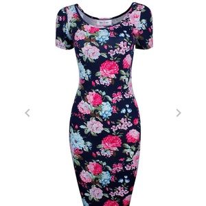 Women’s Sweetheart Short Sleeve Midi Dress